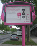T-Mobile - RollingBoard mit Kopfhrern als Extension. Juni 2012 - Bild: WEBSCHOOL